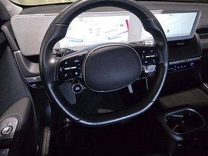 Hyundai IONIQ 5 (14 foto / 15)