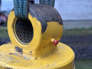Puulõhkuja suur hüdrosilinder, hüdraulikasilinder (7 foto / 8)