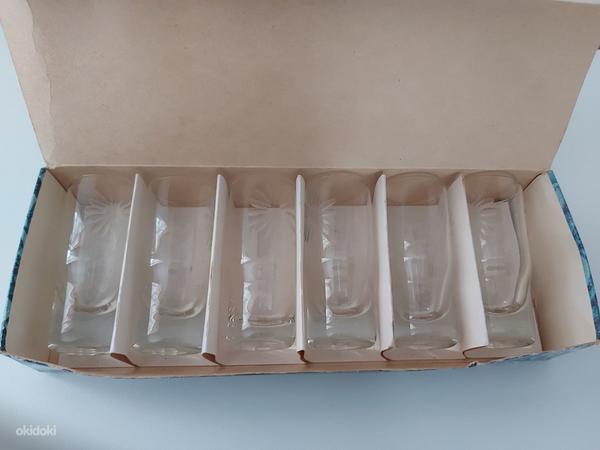 Стеклянные рюмки для водки с коробкой "ÄRTU" (фото #2)