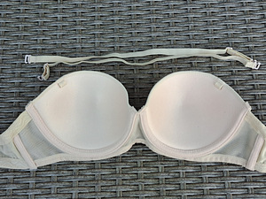 UUS Primark rinnahoidja, suurus: 75B (UK- 34B) (6 foto / 7)