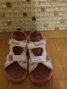 Timberlandi sandaalid suurus 30