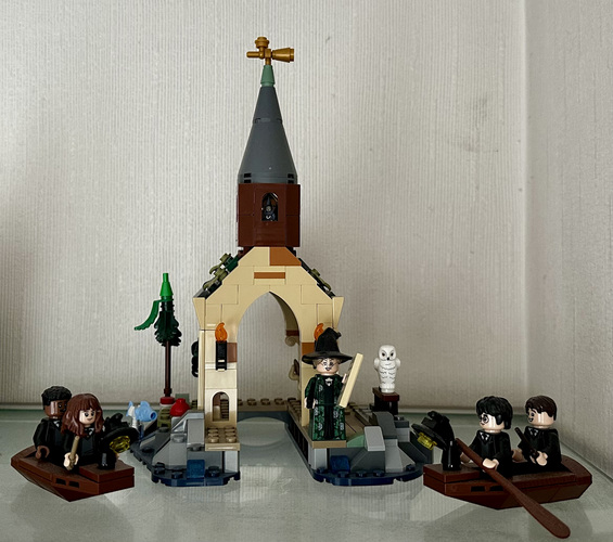 LEGO Hogwarts castle boat house