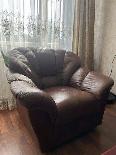Кожаные кресла, 2 шт.