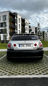 Lexus is200 sportcross (4 foto / 6)