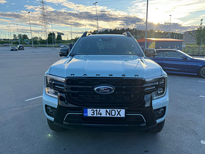 Ford Ranger Stormtrak PHEV 2.3 138kW (7 foto / 15)