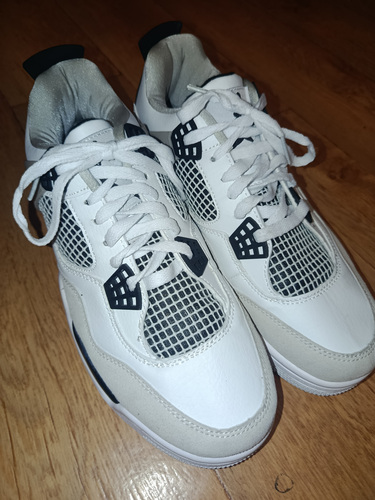 Air Jordan 4 Retro Military Black
