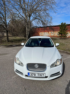 Jaguar XF 3.0D 155kw (3 foto / 15)