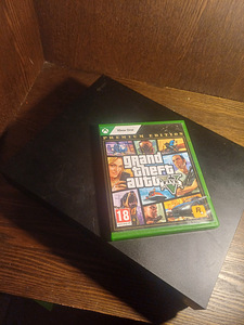 Xbox one x ilma puldi ja hdmi kaablita (3 foto / 4)