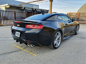 Chevrolet Camaro RS 2017 (6 foto / 15)