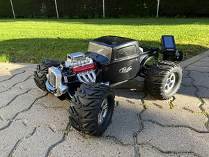 SUUR KOMPLEKT RC puldiauto Traxxas E-Revo, 4WD, 1/8 + lisad (10 foto / 10)