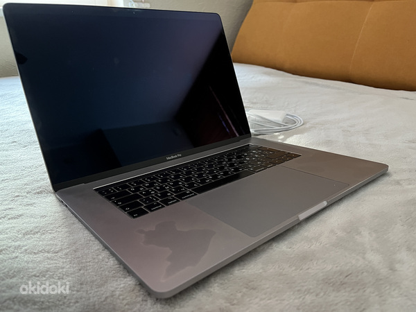 Apple MacBook Pro 15", 2019, i7, 16ГБ, РУС/АНГ (фото #4)