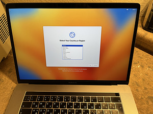 Apple MacBook Pro 15", 2019, i7, 16GB, RUS/ENG (2 foto / 9)