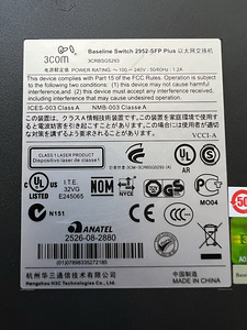 Fortinet FORTIGATE 80C + 3COM Baseline switch 2952-SFP Plus (4 foto / 4)