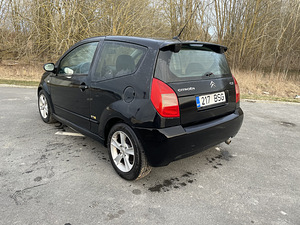 Citroen C2 (3 foto / 5)