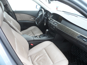 BMW 525D 130 kW (9 foto / 10)