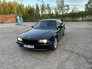 Müüa BMW E38 (6 foto / 10)
