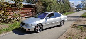 Opel Omega 2.5DTI 110kw (Design Edition) (6 foto / 11)