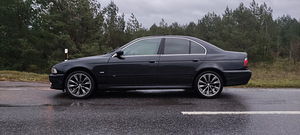 BMW E39 530d Exclusive 142kw+Chip (6 foto / 10)