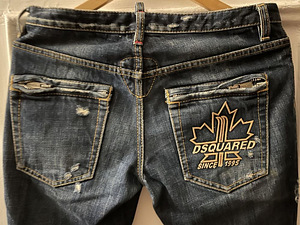 Джинсы dsquared2, оригинальные (4 фото из 6)
