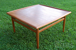 Дизайнерский стол 1960