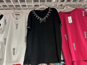 Женский костюм (10 фото из 10)