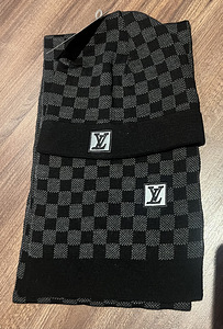 LV шапка и шарф (1 фото из 2)