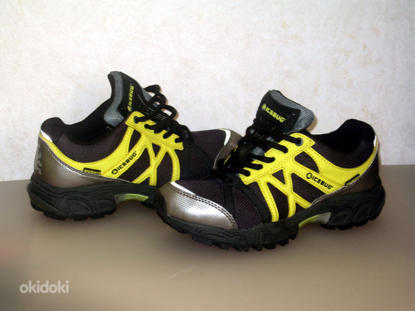 Кроссовки для ориентирования ICEBUG/INOV8.