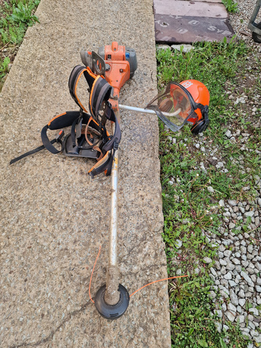 Husqvarna 555FX