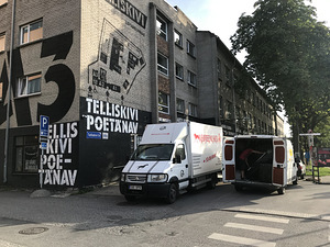 Korteri puhastamine mööblist ja prügist (3 foto / 3)