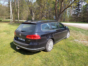 VW Passat 1.6 TDI (77kw ) 2012a. (3 foto / 10)