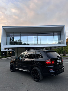 BMW X5 40D 3.0 225kW 4x4 Рестайлинг 289000км e70 2011г (4 фото из 15)