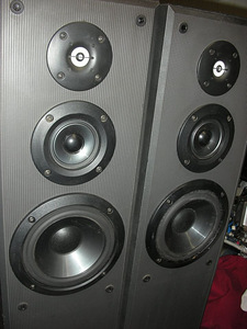 Kõlarid SONY SS-MF400 (1 foto / 10)