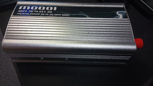Инвертор 12V - 220 V (4 фото из 5)