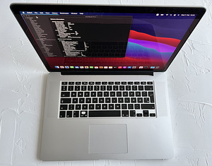 MacBook Pro 15" (4 фото из 9)