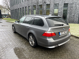 BMW 525d xdrive 2008a (2 foto / 15)