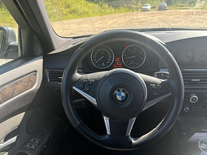 BMW 525d 2008 (11 фото из 15)