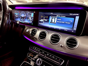 Mercedes-Benz E220 (12 foto / 15)
