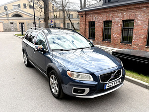 Volvo XC70 (3 фото из 15)