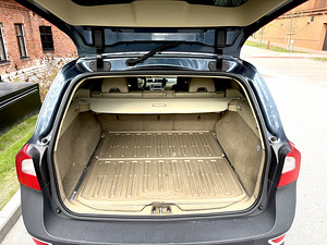 Volvo XC70 (7 фото из 15)