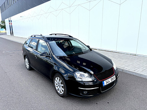 Volkswagen Golf (3 foto / 15)
