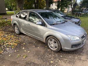 Ford focus 1.6d 80kw запчасти (2 фото из 4)