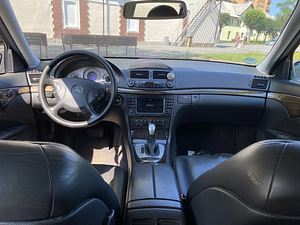 Mercedes-Benz 320 Müün. Vahetan (4 foto / 9)