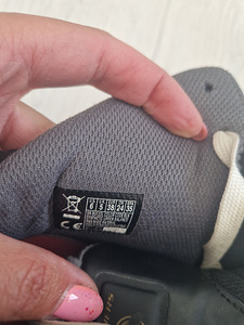 Vilkuvate taldadega Sketchers tossud s38 (2 foto / 4)