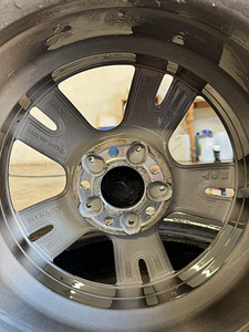 Продам новые оригинальные диски r16 Mercedes с датчиками д. (3 фото из 5)