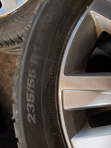 Продам оригинальные диски R 17 5x120 с резиной 235/55/ R17 (3 фото из 4)