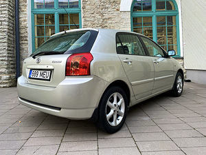 TOYOTA COROLLA FACELIFT / TÜV 11.2025 (3 foto / 15)