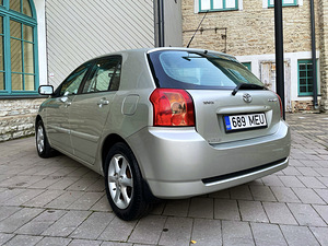 TOYOTA COROLLA FACELIFT / TÜV 11.2025 (4 foto / 15)