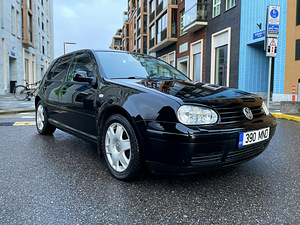 VOLKSWAGEN GOLF 4 / AVARIIVABA / ÜV 12.2025 (2 foto / 15)