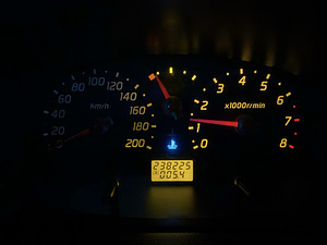 NISSAN MICRA / AVARIIVABA / ÜV 09.2025 (15 foto / 15)