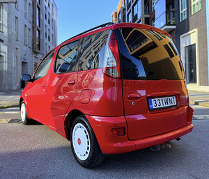 TOYOTA YARIS VERSO FACELIFT / AVARIIVABA / TÜV 02.2026 (4 foto / 15)